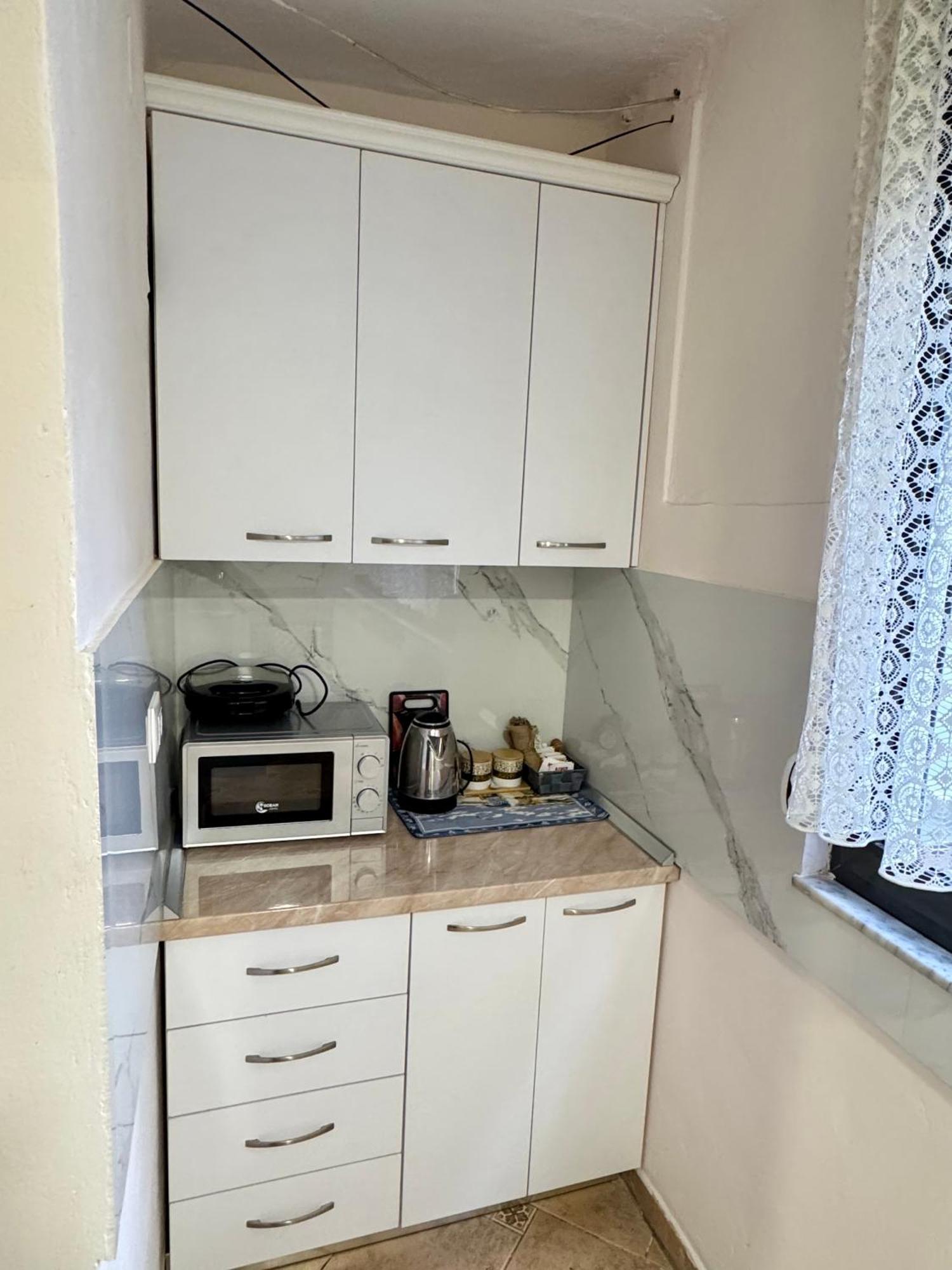 Skerdi'S Apartment - City Center تيرانا المظهر الخارجي الصورة